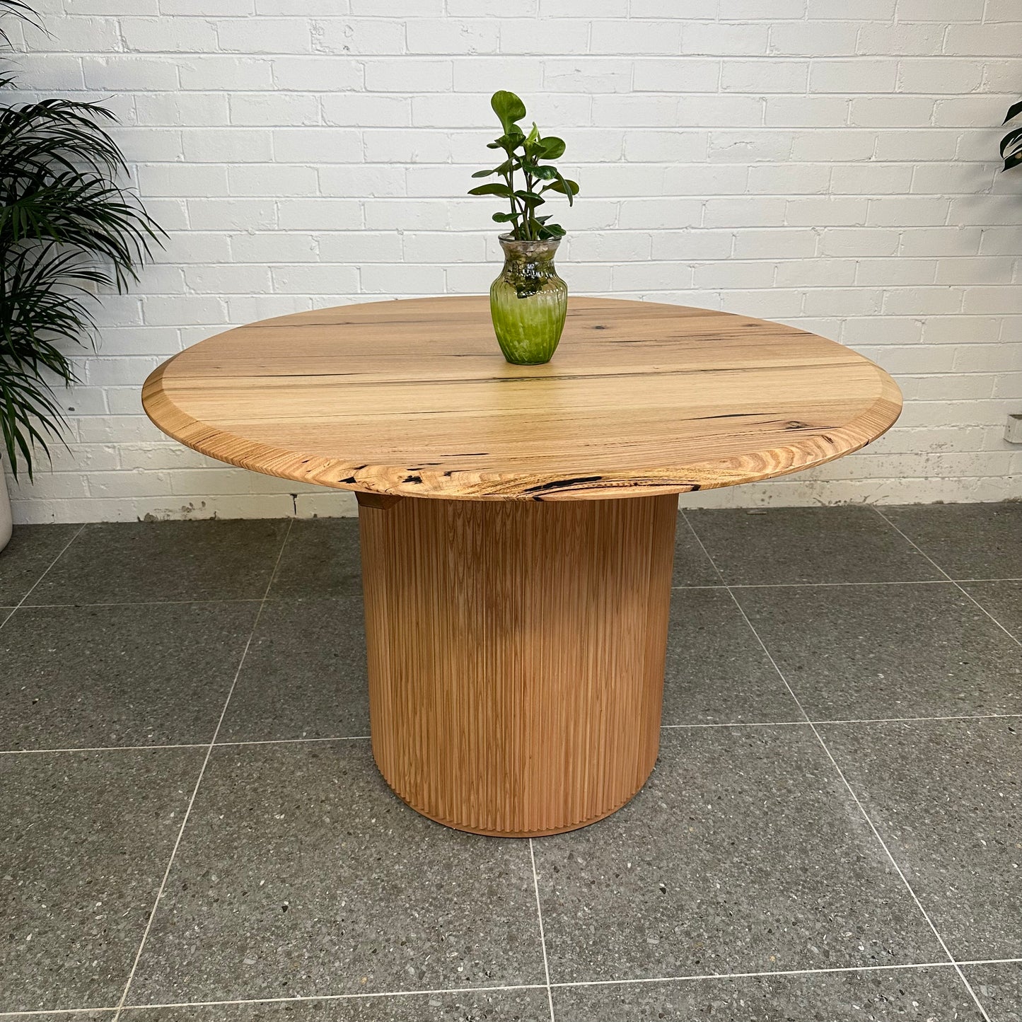 Bellevue Dining Table