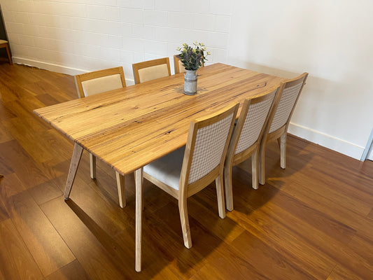 The Ultimate Guide to Choosing the Perfect Dining Table